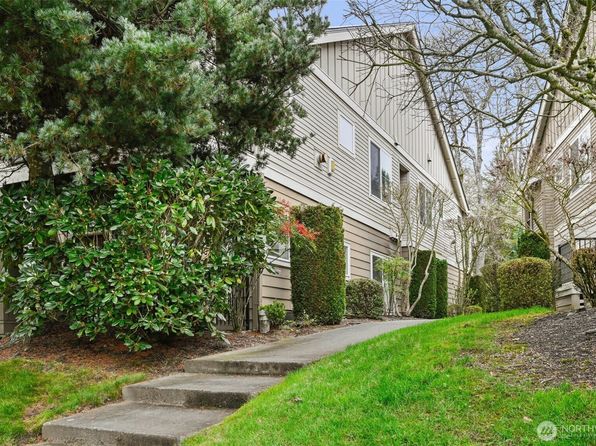 2200 Tolmie Avenue #D1, Dupont, WA 98327
