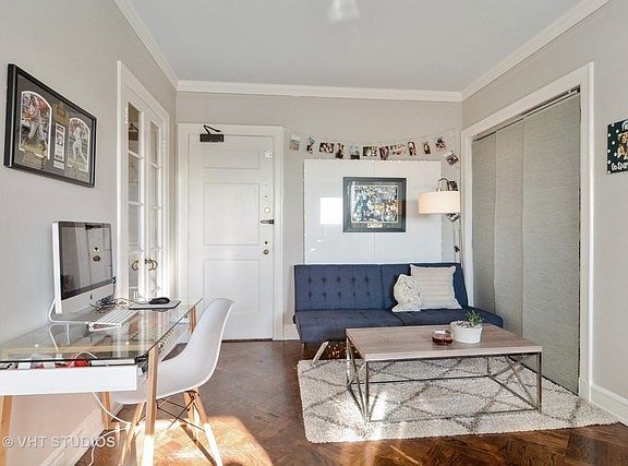 3rd image of 2000 N Lincoln Park West Ave #1215