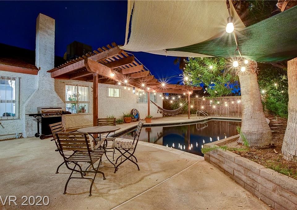 1st image of 4414 El Campana Way