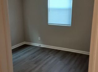 924 Arco Dr #1, Jacksonville, FL 32211