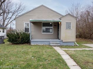 26739 Yale St, Inkster, MI 48141