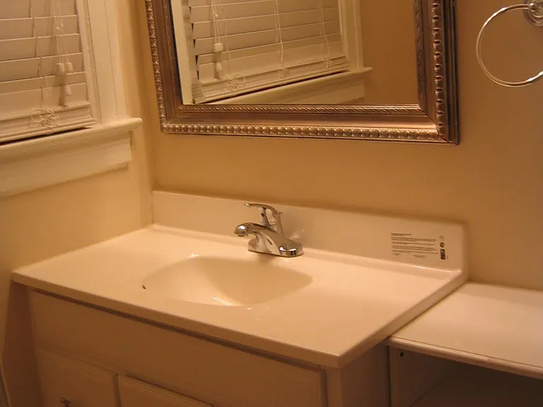 2411 Rigby Dr — Photo 7