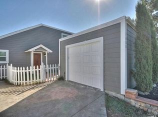 1480 Serpilio Way, Petaluma, CA