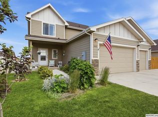 3833 Bobolink Ln, Laramie, WY 82070