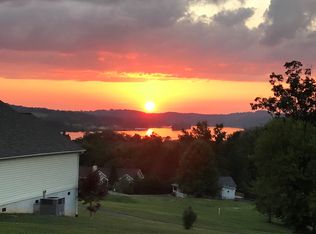 Club Dr, Loudon, TN 37774