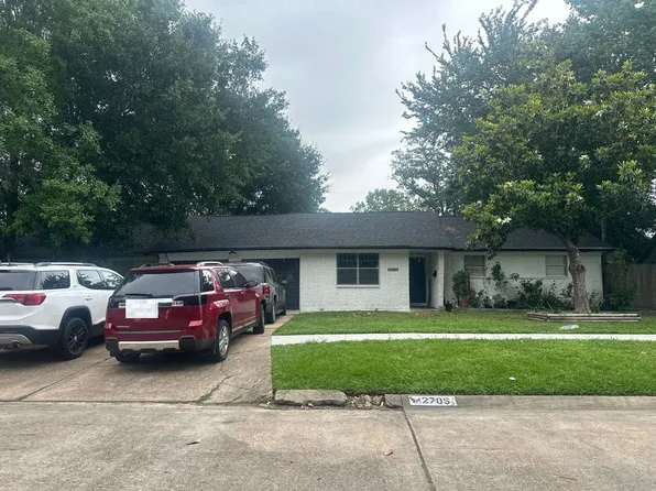 2705 Mulberry Ln, Pasadena, TX 77502