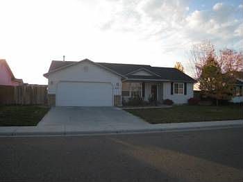 1st image of 523 S Bonneville Dr