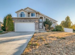 2587 W 1950 N, Clinton, UT 84015