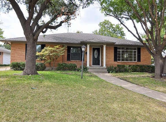 2nd image of 6133 Saratoga Cir