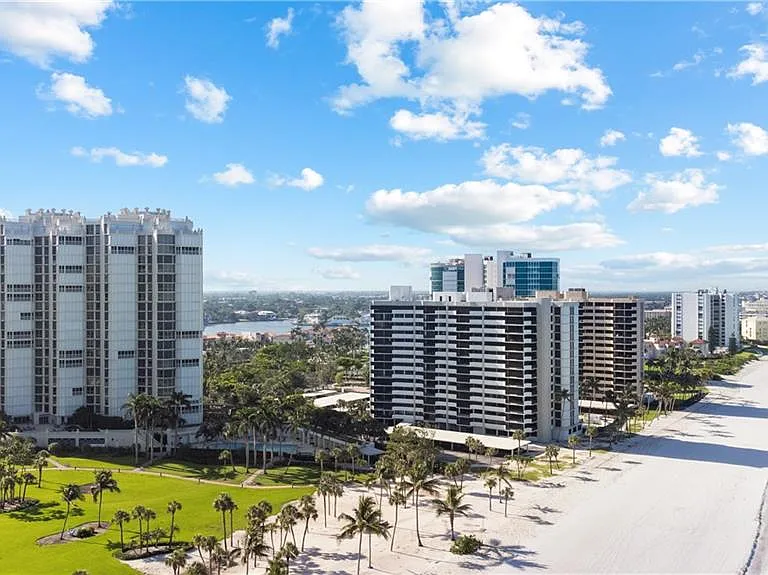 4021 Gulf Shore Blvd N #1804 — Photo 47