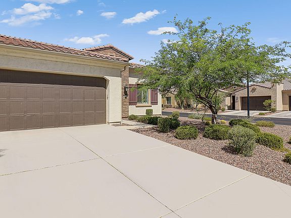4th image of 16356 W Amelia Dr