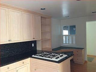 4th image of 5498 Chesbro Ave