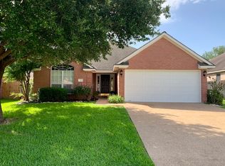 212 Augsburg Ct, College Station, TX 77845