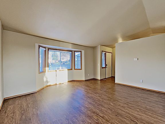 4th image of 3714 48th Ave NE
