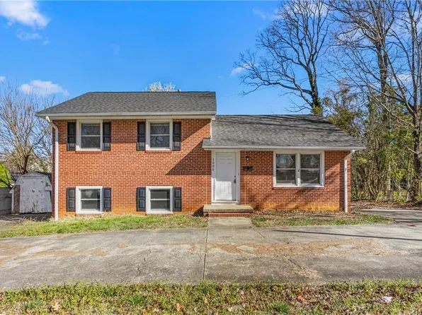 1506 N Mebane St, Burlington, NC 27217