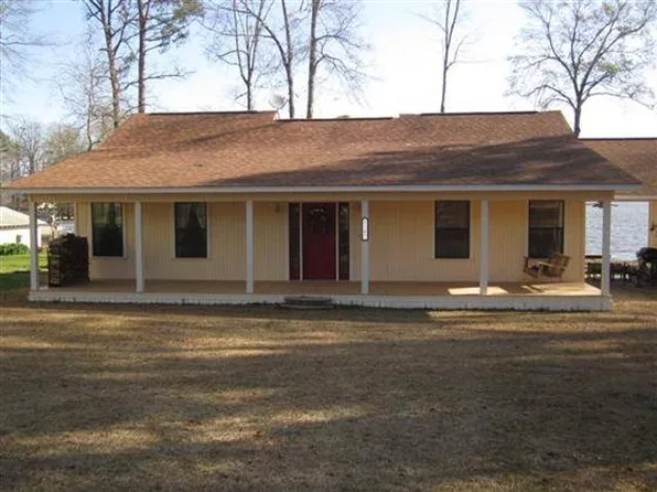 1167 Scotts Hideaway Rd, Farmerville, LA 71241