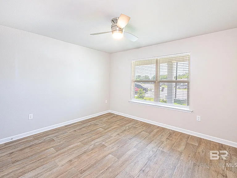 24606 Alamitos Trace Dr — Photo 30