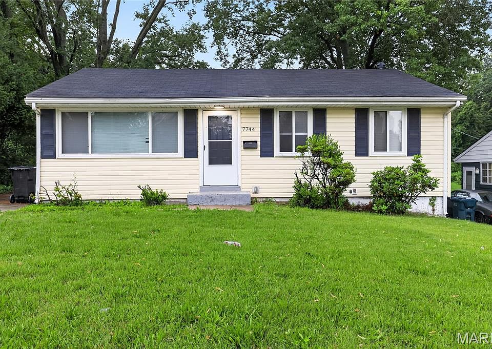 1st image of 7744 Ellington Dr