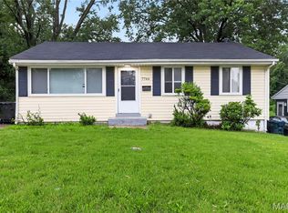 7744 Ellington Dr, Saint Louis, MO 63121