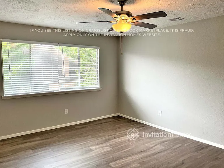 2326 Meade Ct — Photo 12