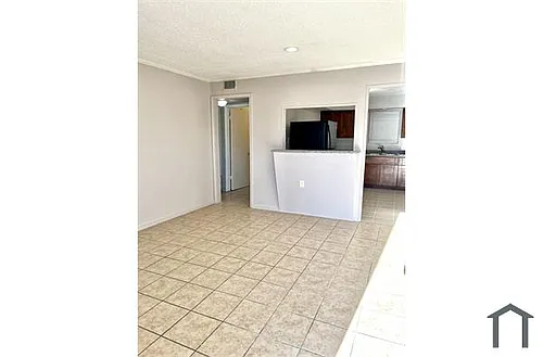2811 Avenue M #5 Photo 1