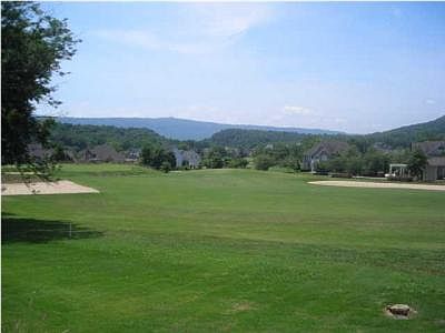 4th image of 718 Wildflower Ln