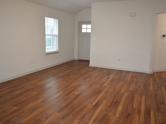 2nd image of 1112 Fairhaven Gtwy