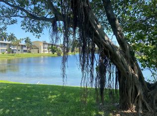 20111 NE 27th Ct APT K104, Aventura, FL 33180