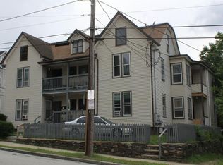 16 Pine St, Southbridge, MA 01550
