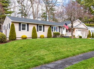 15 Oakwood St, Enfield, CT 06082