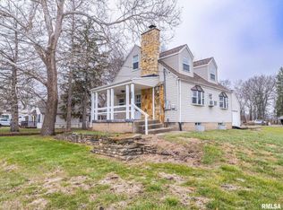 1623 E Hendryx Ln, Peoria, IL
