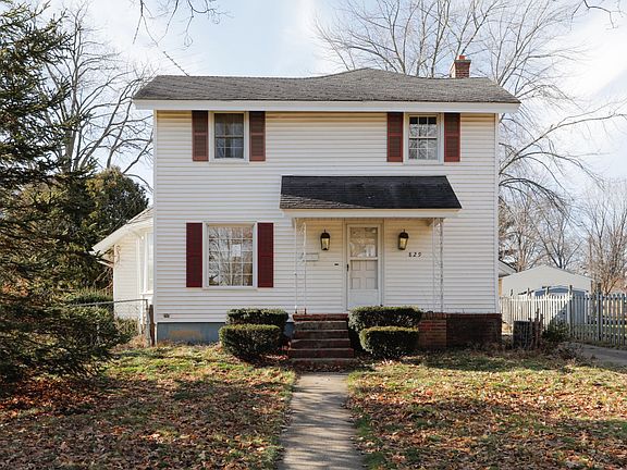 829 Hall St-102