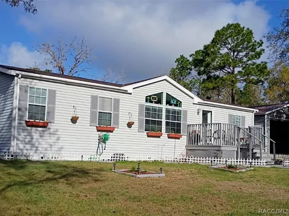 8420 N Calcutta Ave, Dunnellon, FL 34433