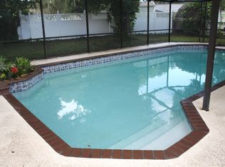 1245 Foggy Ridge Pkwy, Lutz, FL 33559