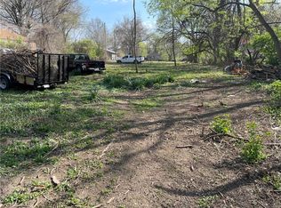 7814 E 86th St, Raytown, MO 64138