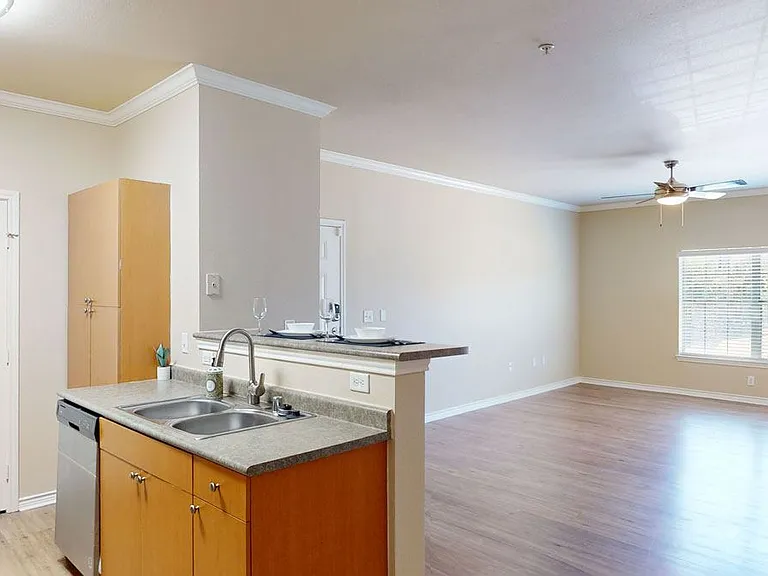 The Landing at Mansfield Apartments — Photo 10