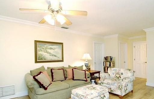 5th image of 7111 Miami Lakeway S