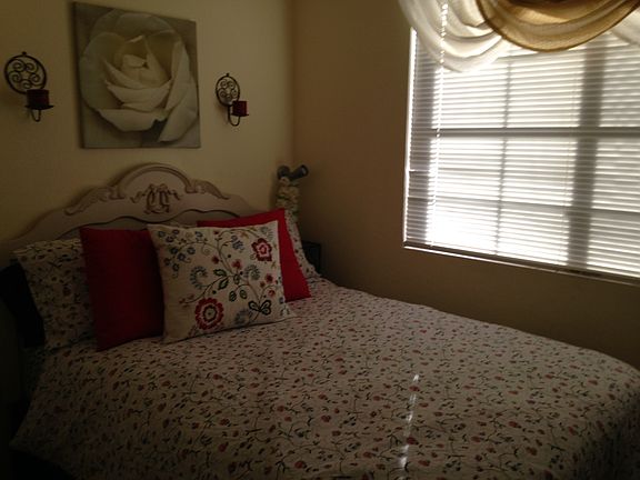 3rd image of 2456 W Half Moon Cir