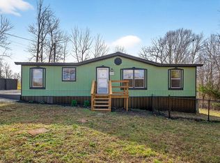 3010 Oakdale Dr, Cookeville, TN 38501