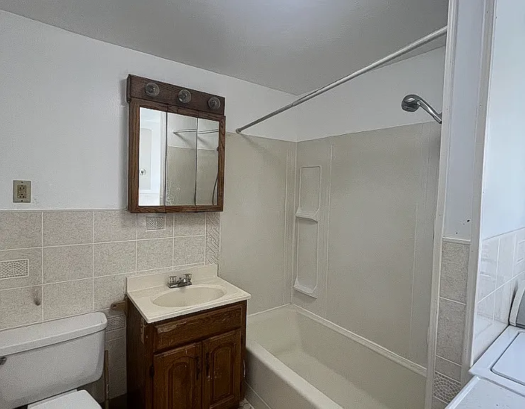 418 East St #2 — Photo 17