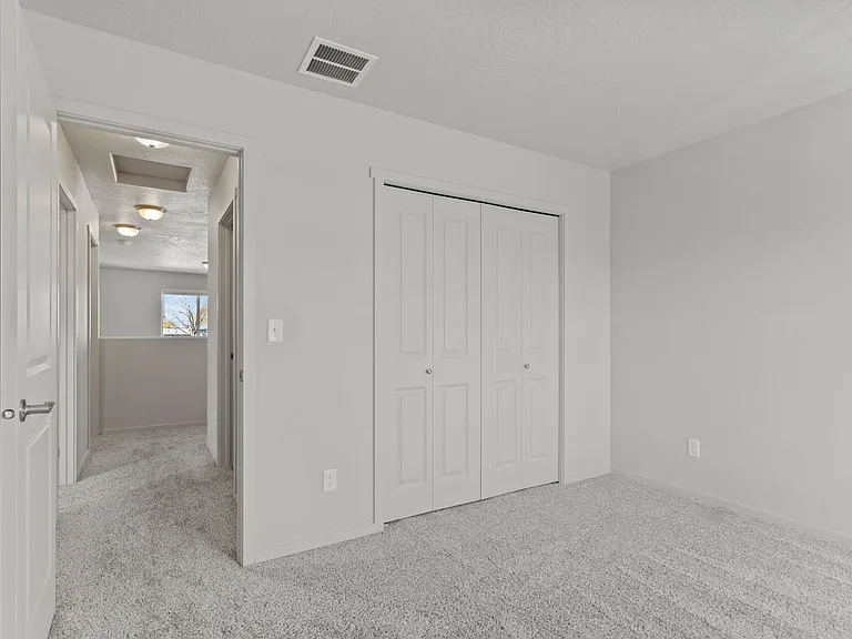 1422 N Corbin Rd — Photo 19
