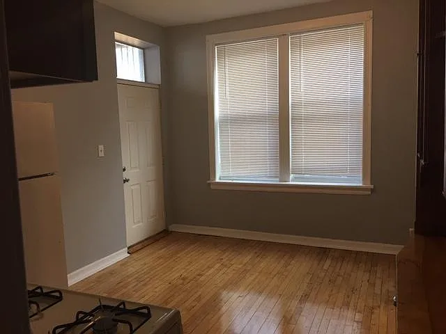 2317 W Haddon Ave #1R — Photo 5