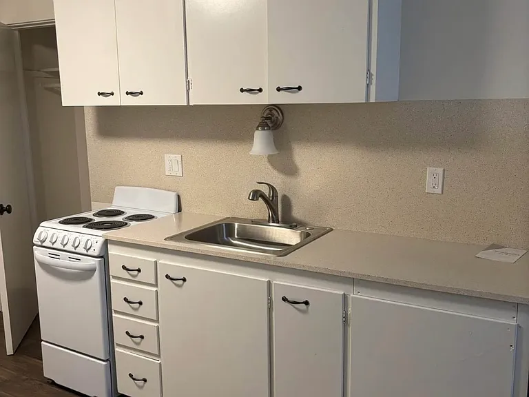 3037 NE 143rd St #6 — Photo 3