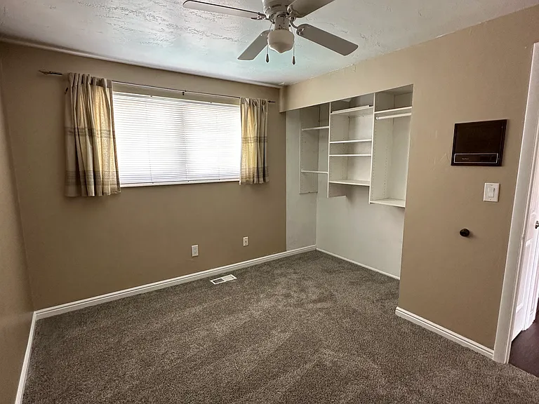 6622 S Georgia Dr — Photo 10