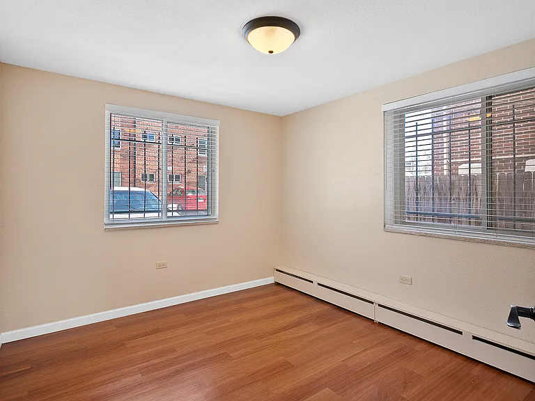 150 S Clarkson — Photo 12