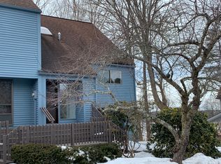 271 Brown Bear Xing, Acton, MA 01718