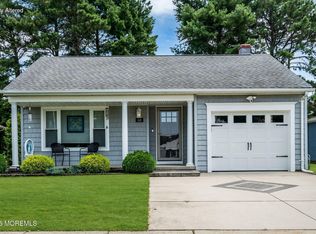 10 Noranda Street, Toms River, NJ 08757