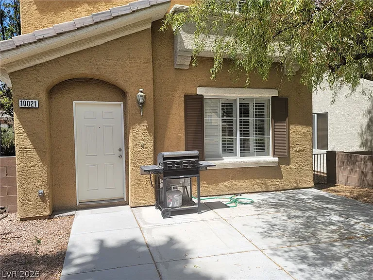 10021 Via Toro Ave — Photo 6