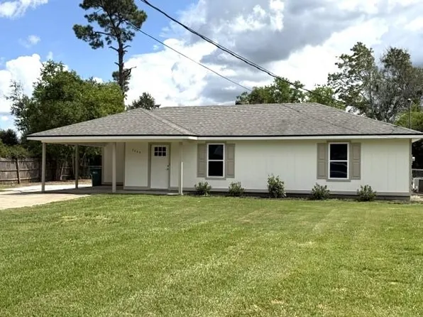 7745 McCindy Rd, Lake Charles, LA 70607