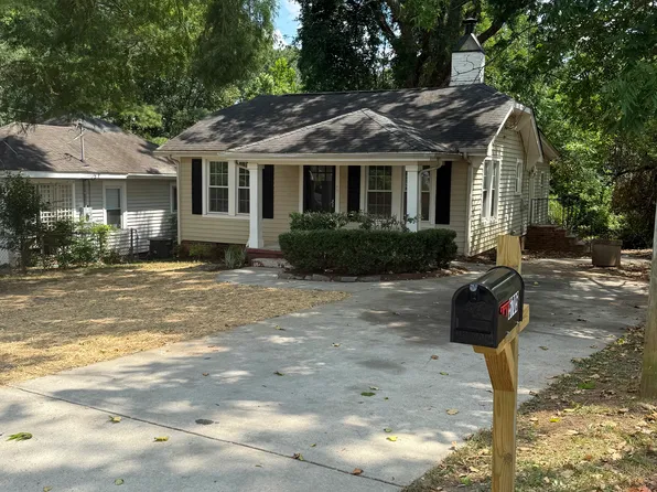 5705 Waycross St, Raleigh, NC 27606
